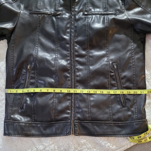 Men's Levi’s Faux Leather Dark Brown Jacket Size Medium Zip Front Front Pockets - Picture 12 of 16